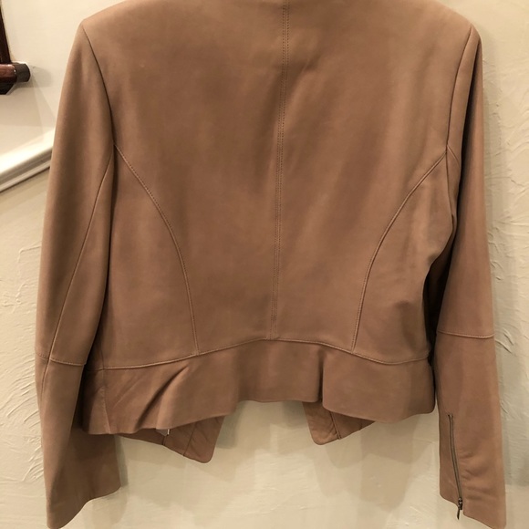 Leather Jacket-MUST Have! - Picture 12 of 16